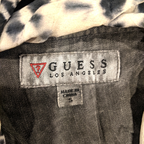 Guess grey jacket blazer with attached scarf, size small - Picture 6 of 7